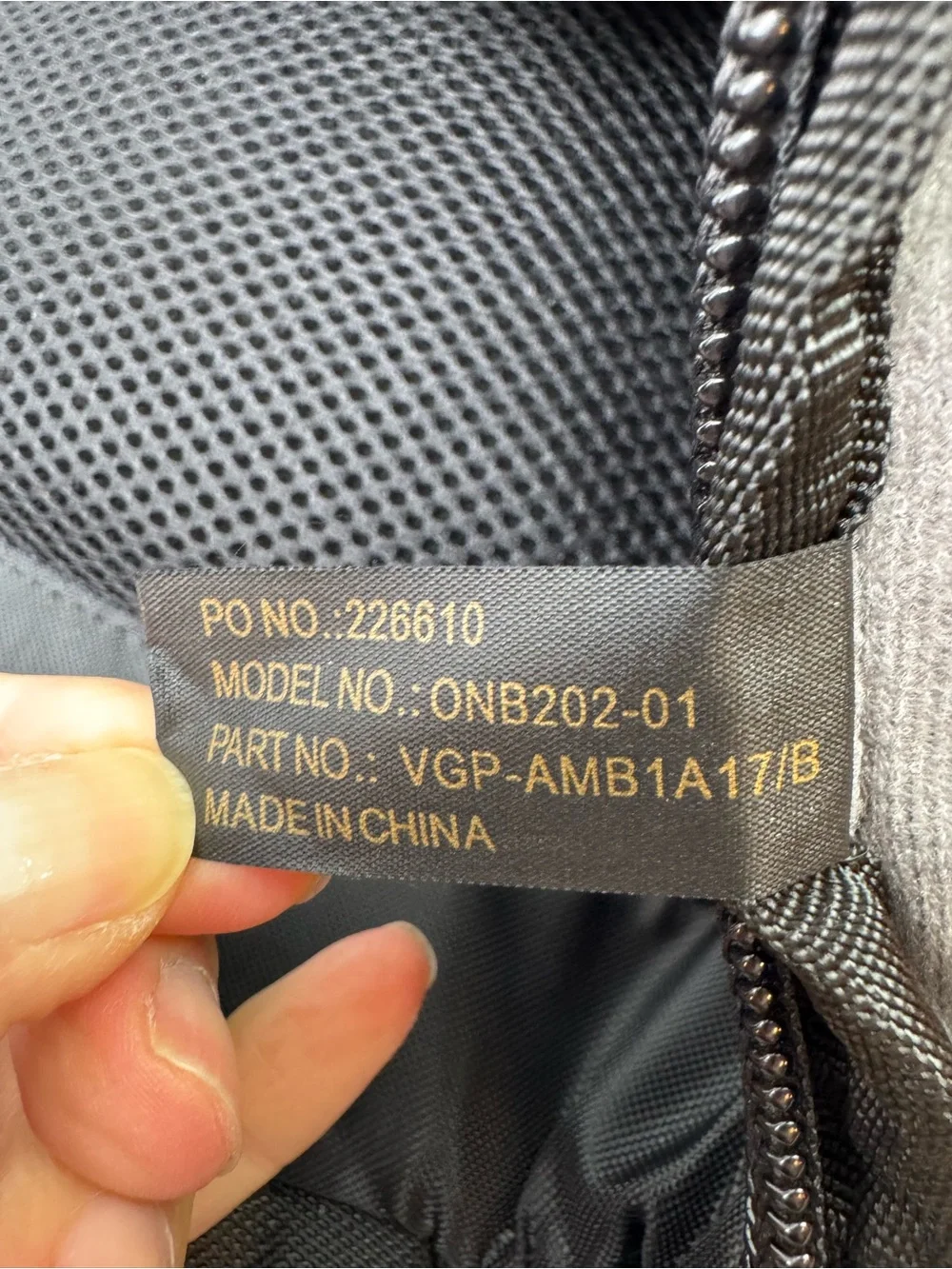 VTG Sony VAIO Black Gamer Multimedia 17” Laptop Backpack ONB202-01 VGP-AMB1A17/B
